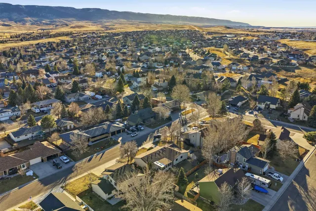 $519,500 | 4811 East 16th Street, Casper, WY 82609