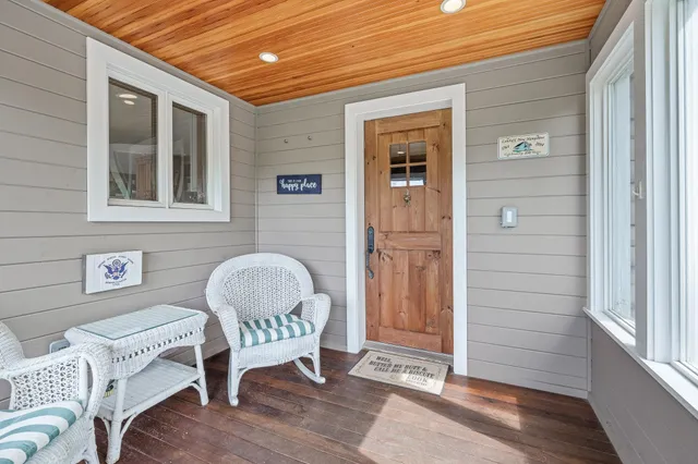 $1,150,000 | 372 Brill Road, Landaff, NH 03785