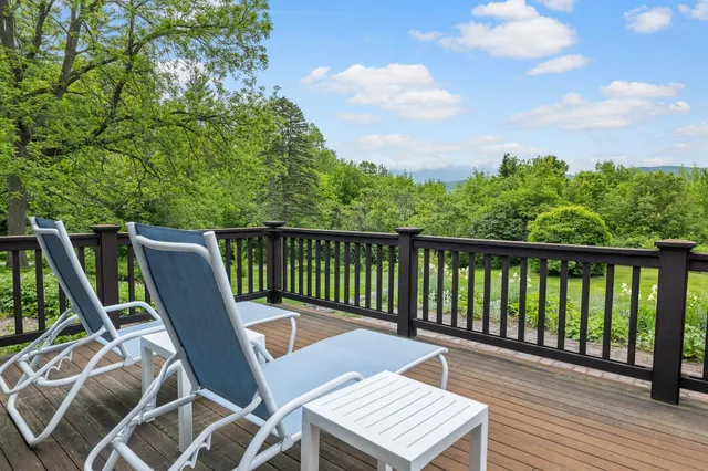 $1,150,000 | 372 Brill Road, Landaff, NH 03785