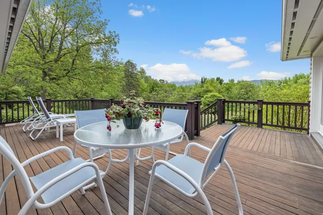 $1,150,000 | 372 Brill Road, Landaff, NH 03785