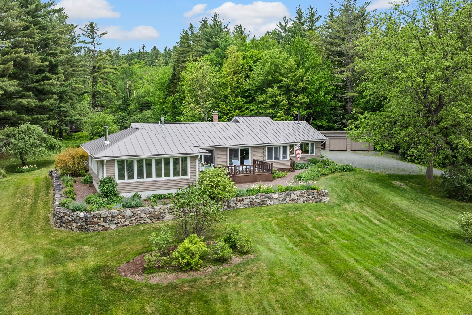 372 Brill Road Landaff, NH 03785 - Photo 8 of 59