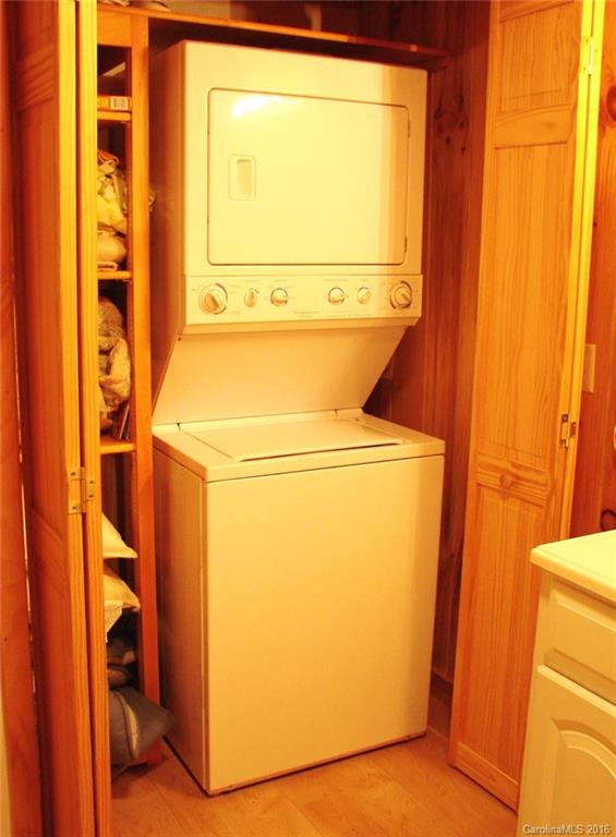 1083 Big Creek Road Marshall, NC 28753 - Photo 15 of 23 a utility room with dryer and washer