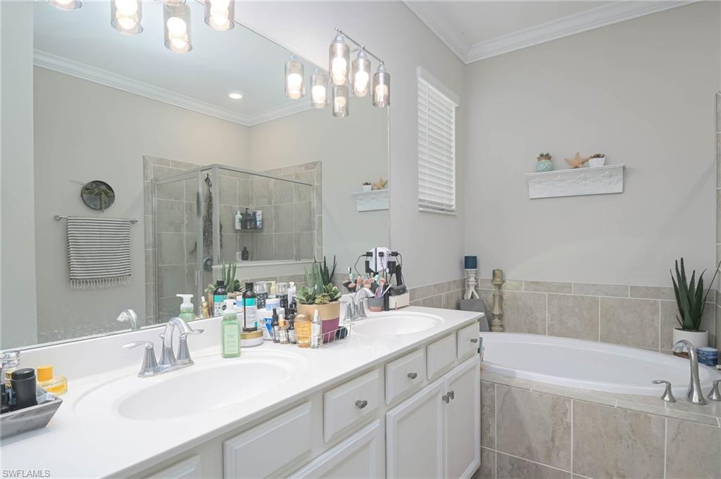 2105 Clementine Street Naples, FL 34120 - Photo 14 of 17