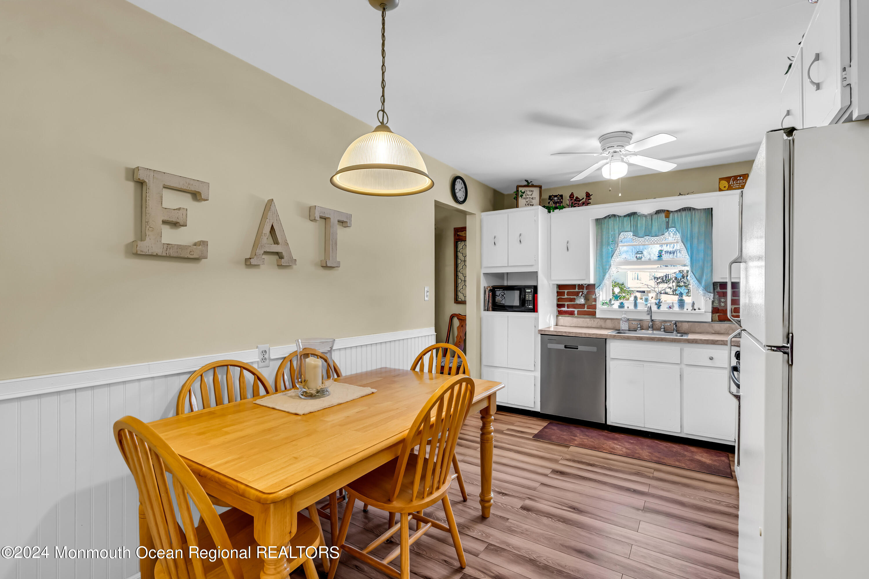 80 Newbury Road Howell, NJ 07731 - Photo 14 of 73 020_ey209230bbb