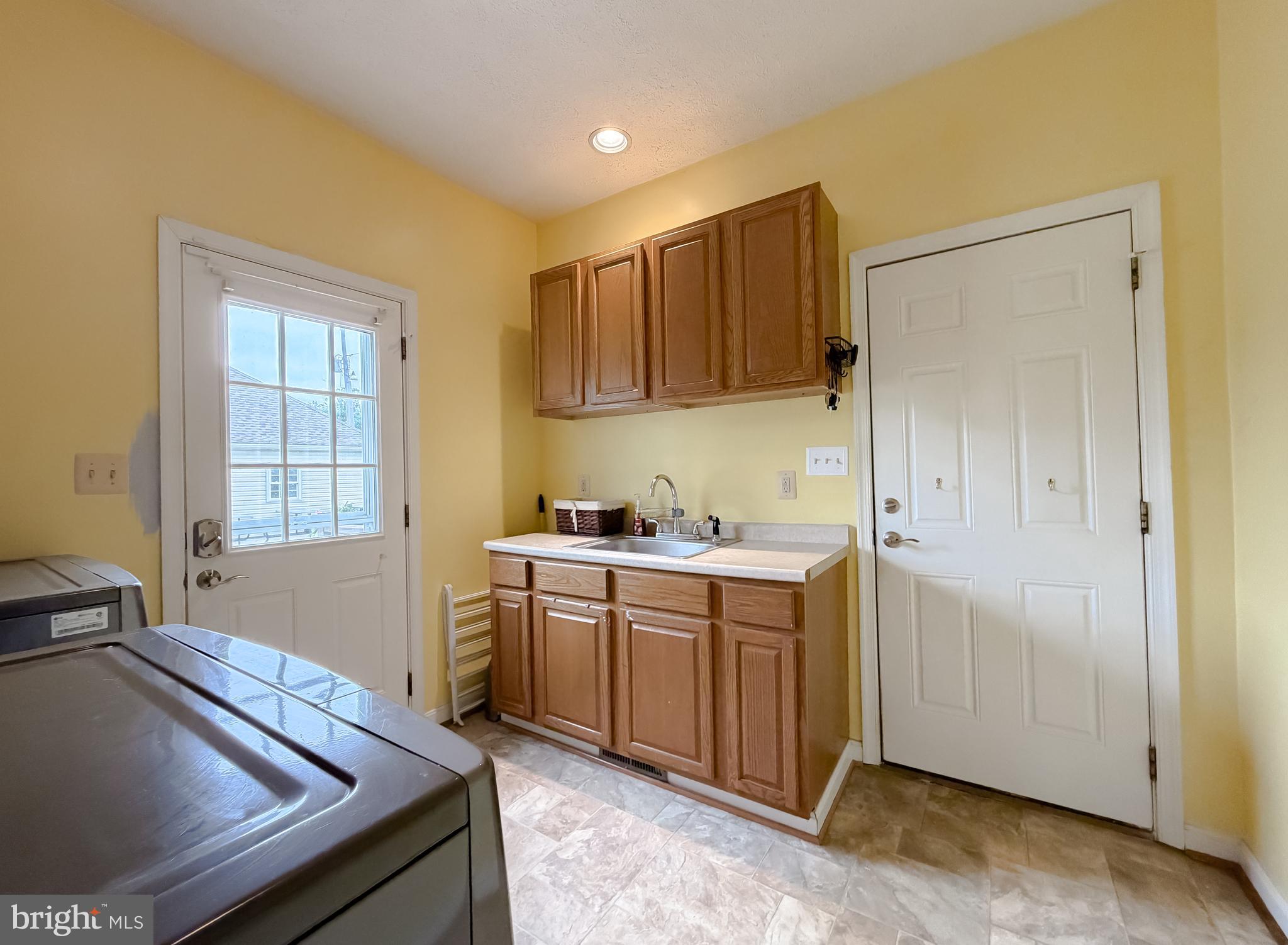 21045 Oakland Hall Road Avenue, MD 20609 - Photo 15 of 88