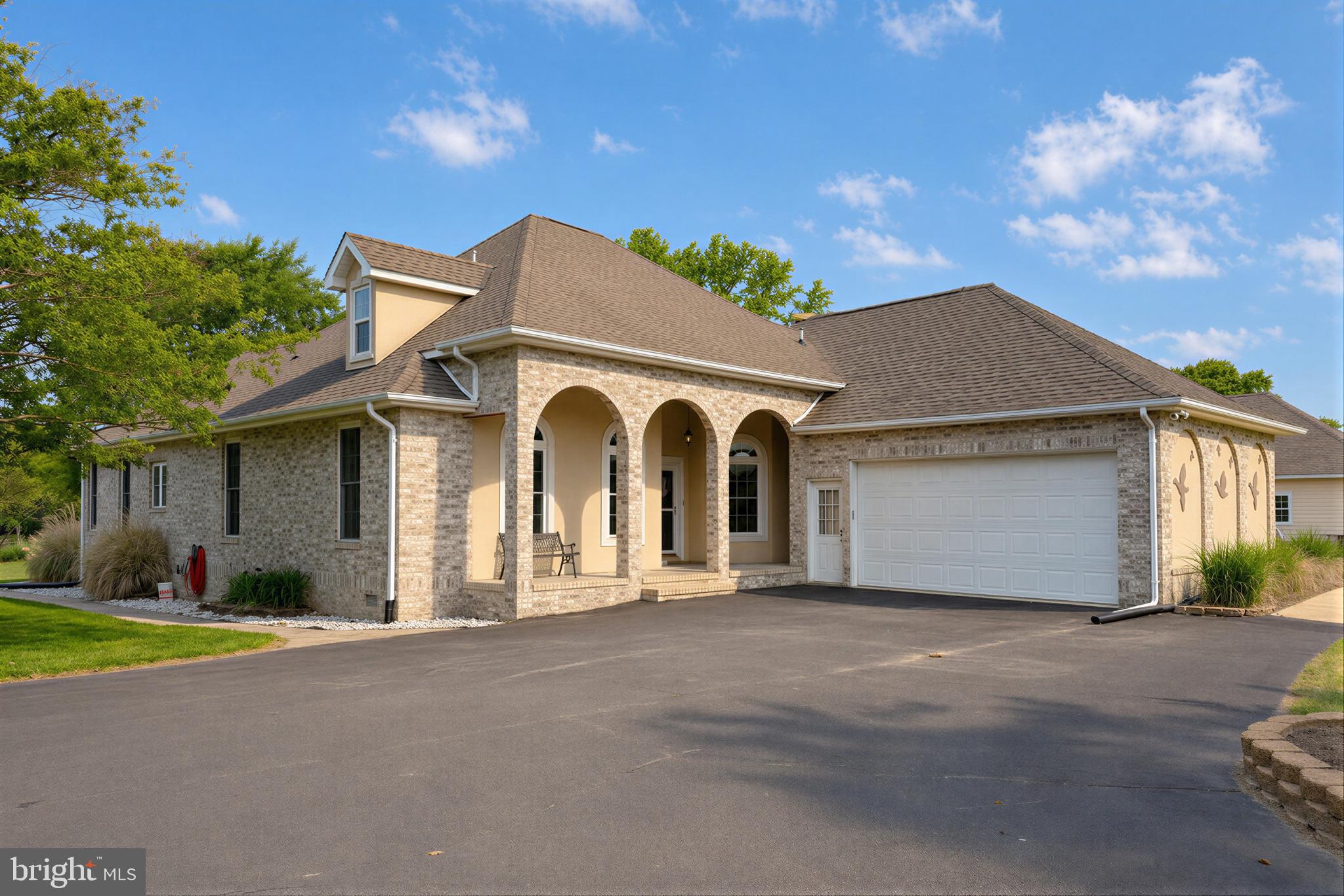 21045 Oakland Hall Road Avenue, MD 20609 - Photo 3 of 88