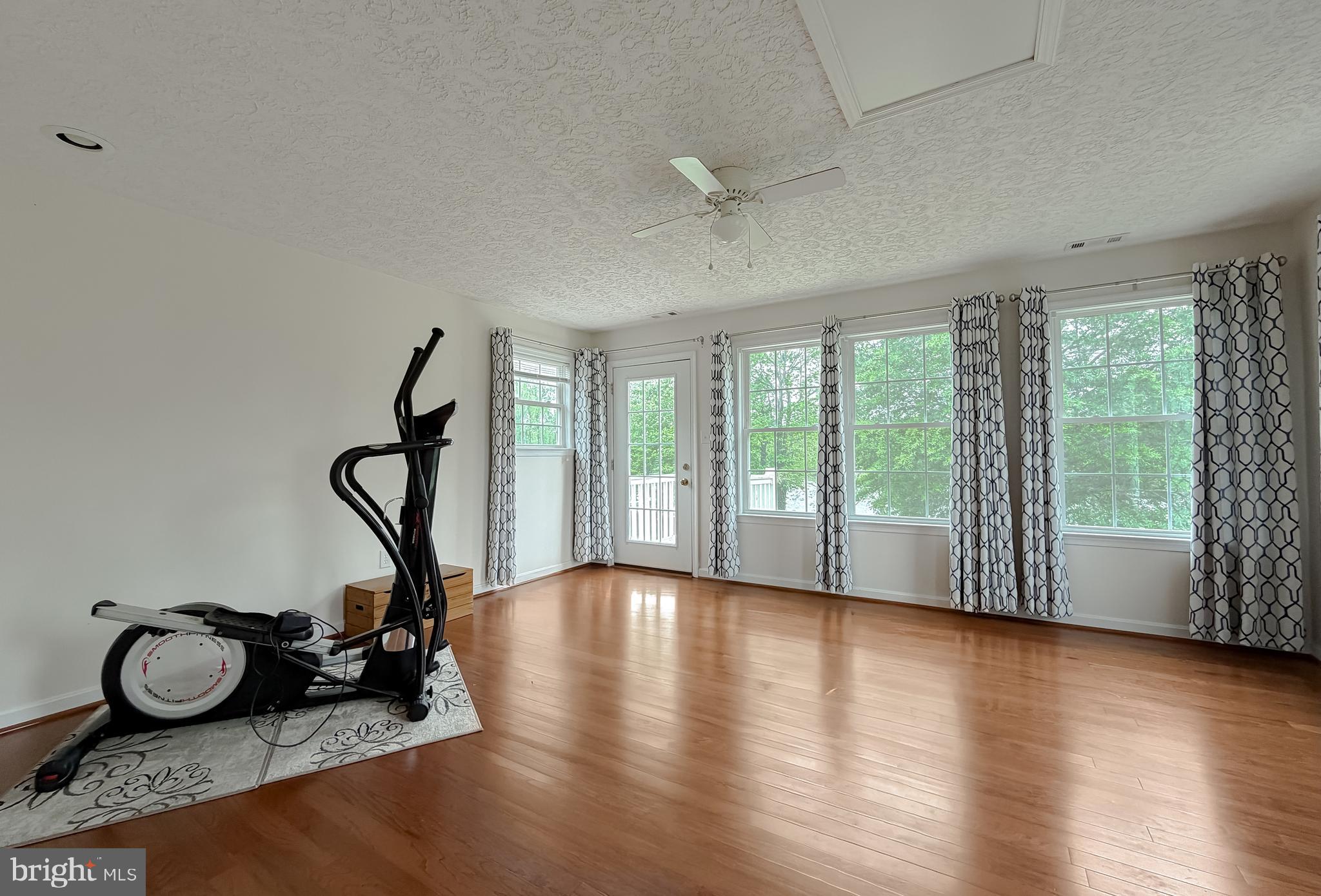 21045 Oakland Hall Road Avenue, MD 20609 - Photo 47 of 88