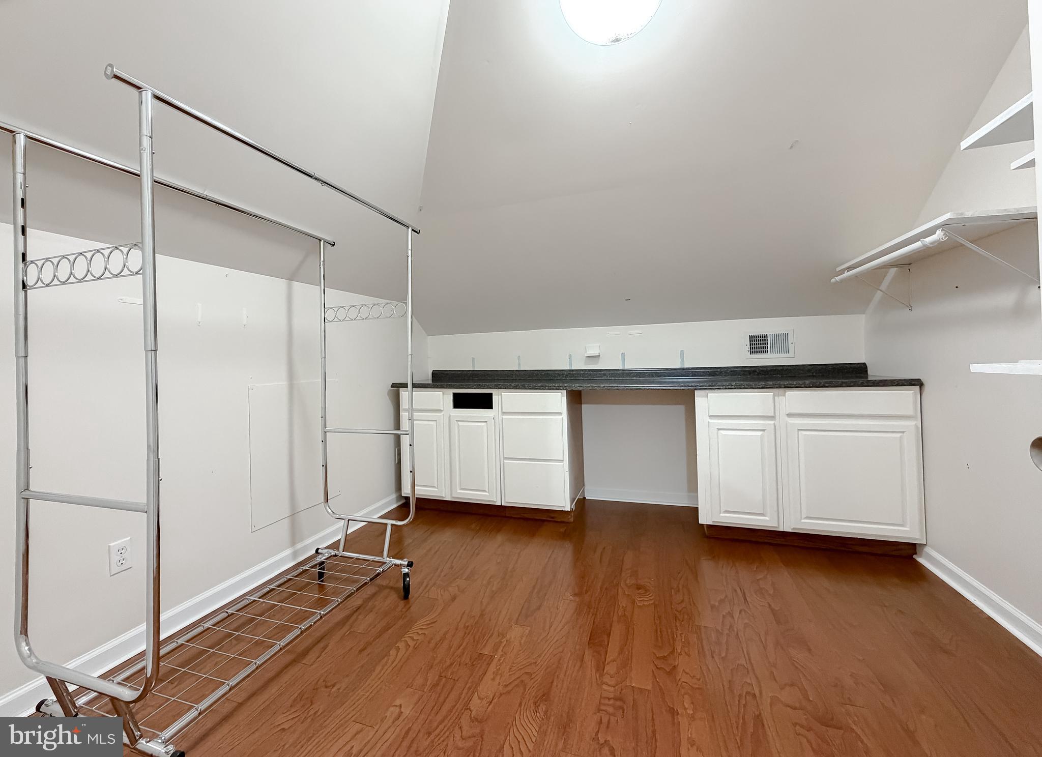 21045 Oakland Hall Road Avenue, MD 20609 - Photo 57 of 88