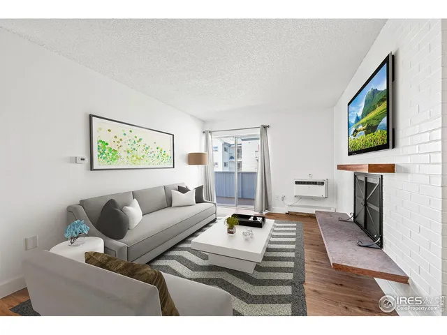 $195,000 | 4110 Hale Parkway, Unit 4J, Denver, CO 80220