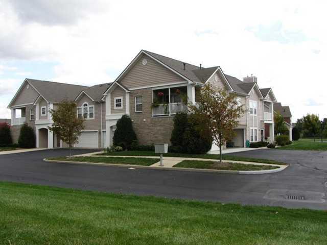 1471 Shadow Ridge Road Indianapolis, IN 46280 - Photo 1 of 18 Gallery Image 1