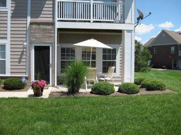 1471 Shadow Ridge Road Indianapolis, IN 46280 - Photo 2 of 18 Gallery Image 2