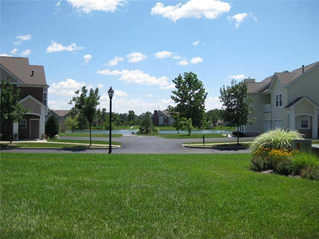 1471 Shadow Ridge Road Indianapolis, IN 46280 - Photo 13 of 18 Gallery Image 13