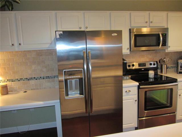 1471 Shadow Ridge Road Indianapolis, IN 46280 - Photo 8 of 18 Gallery Image 8