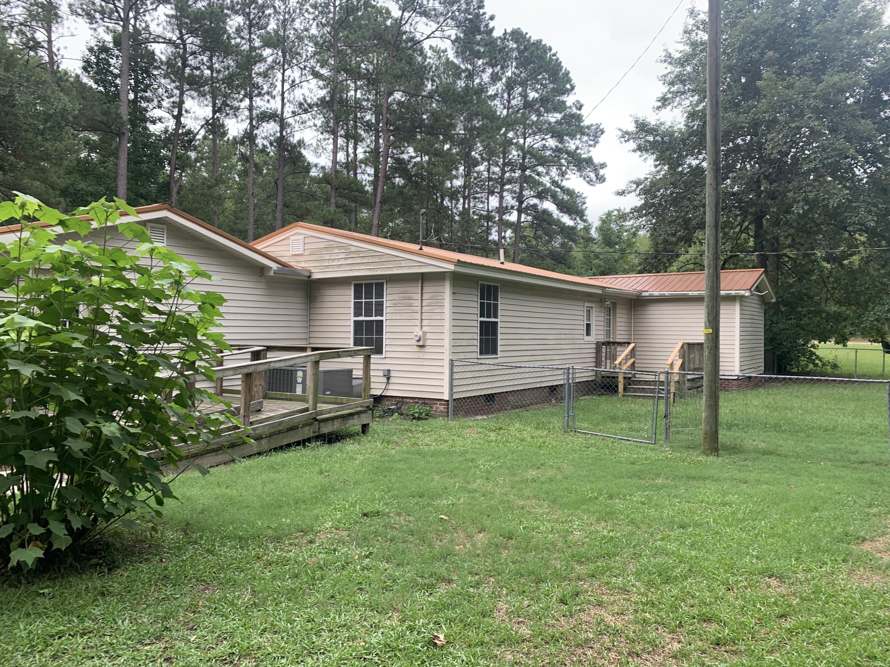 2895 Fellowship Road Williston, SC 29853 - Photo 2 of 12 Gallery Image 2