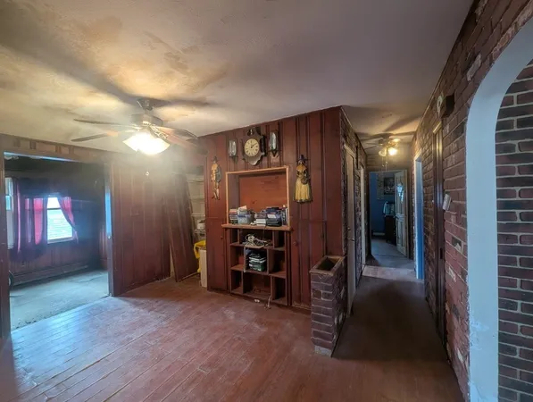 $335,000 | 107 South Wilson Street, Manchester, NH 03103