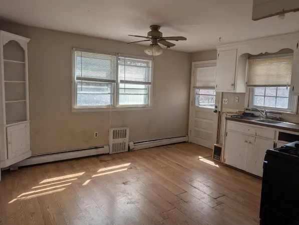 $335,000 | 107 South Wilson Street, Manchester, NH 03103