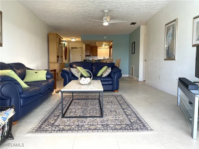 $225,000 | 834 Southeast 46th Street, Unit 2A, Cape Coral, FL 33904