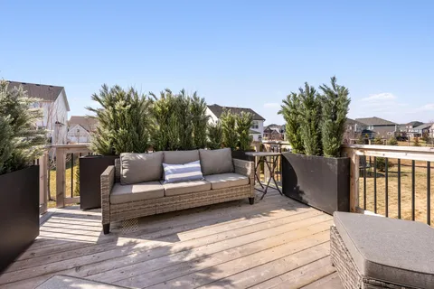 $690,000 | 10811 40th Street North, Lake Elmo, MN 55042