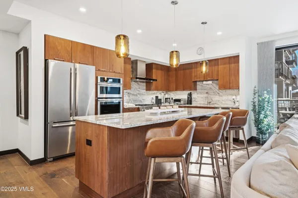 $935,000 | 701 West Lionshead Circle, Unit E307, Vail, CO 81657