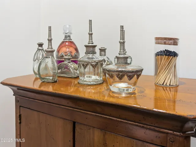 $935,000 | 701 West Lionshead Circle, Unit E307, Vail, CO 81657