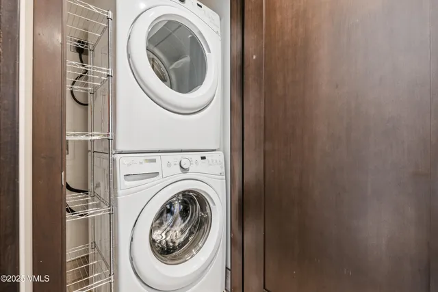 $935,000 | 701 West Lionshead Circle, Unit E307, Vail, CO 81657