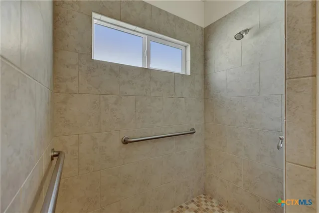 $384,000 | 1382 Hanz Drive, New Braunfels, TX 78130