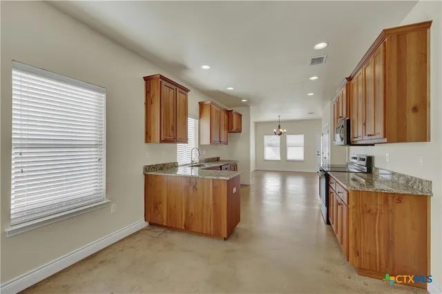 $384,000 | 1382 Hanz Drive, New Braunfels, TX 78130