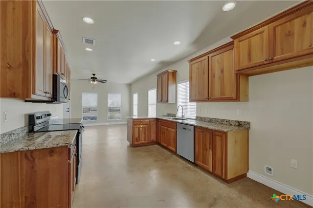 $384,000 | 1382 Hanz Drive, New Braunfels, TX 78130