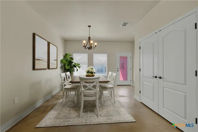 $384,000 | 1382 Hanz Drive, New Braunfels, TX 78130