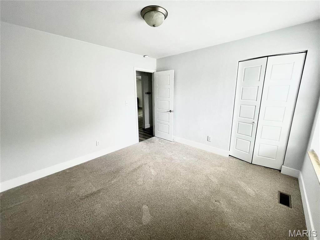 52 Innsbruck Lane Shiloh, IL 62221 - Photo 11 of 17