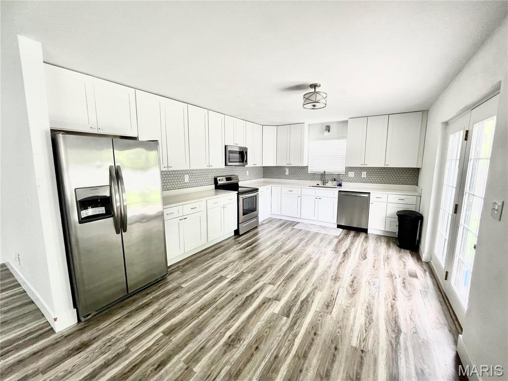 52 Innsbruck Lane Shiloh, IL 62221 - Photo 4 of 17