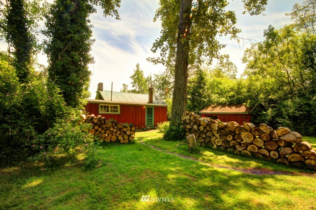 2297 Lummi Shore Road Bellingham, WA 98226 - Photo 17 of 23 Gallery Image 17
