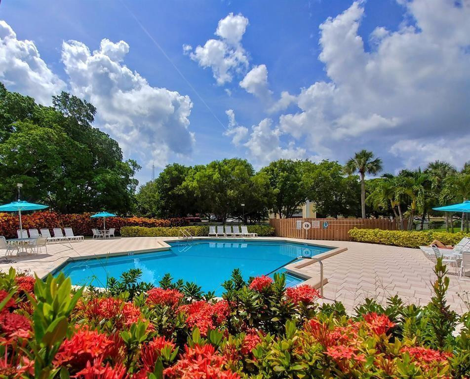 3355 Jaywood Terrace, Unit J111 Boca Raton, FL 33431 - Photo 22 of 30 Photo 22