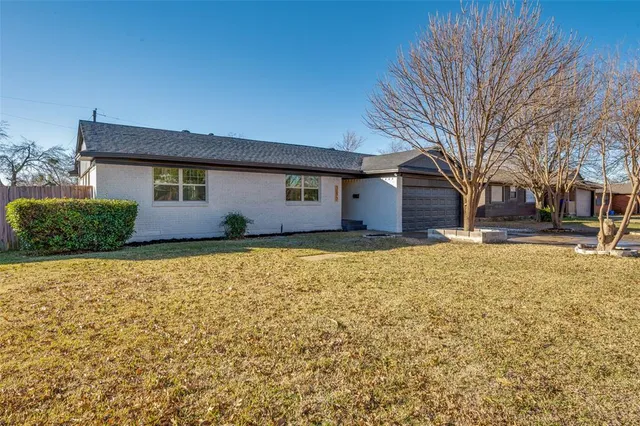 $389,900 | 3072 Mark Twain Drive, Farmers Branch, TX 75234