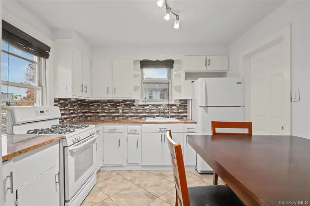 $599,000 | 69 Clinton Avenue, New Rochelle, NY 10801