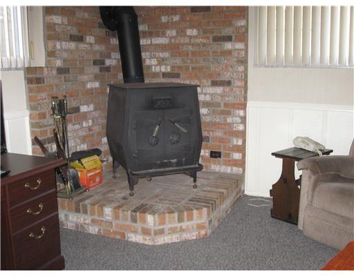 915 Harvard Road Monroeville, PA 15146 - Photo 10 of 14 Family Room.