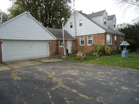 4165 West Stanley Road Mount Morris, MI 48458 - Photo 3 of 14 20209908-2.JPG