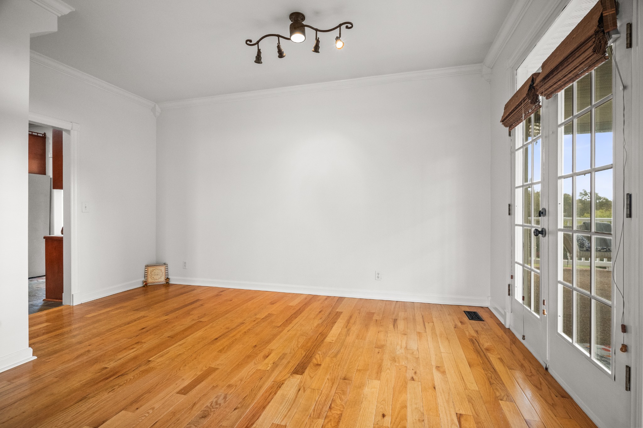 1004 Shiloh Drive Springfield, TN 37172 - Photo 12 of 64