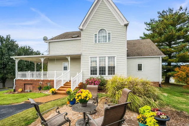 $625,000 | 1004 Shiloh Drive, Springfield, TN 37172