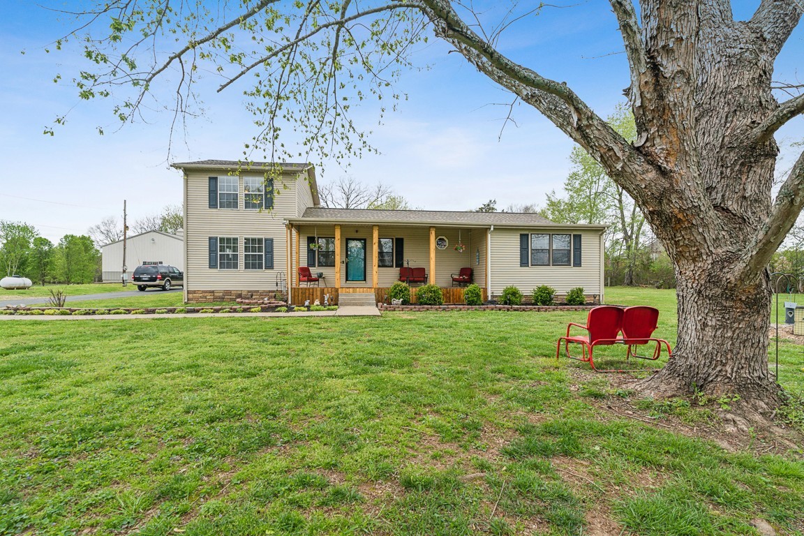 2752 Thompson Road Murfreesboro, TN 37128 - Photo 2 of 32 Beautiful setting on the scenic Thompson Road, tons of space to make your own.