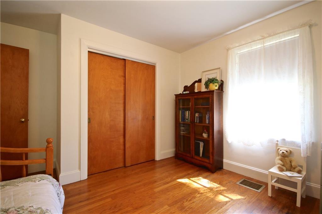 115 Sebago Lake Road Gorham, ME 04038 - Photo 26 of 35 Bedroom #2 with closet and original...