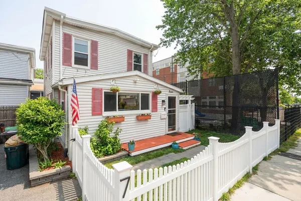 $799,000 | 7 Meacham Street, Somerville, MA 02145