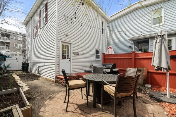 $799,000 | 7 Meacham Street, Somerville, MA 02145