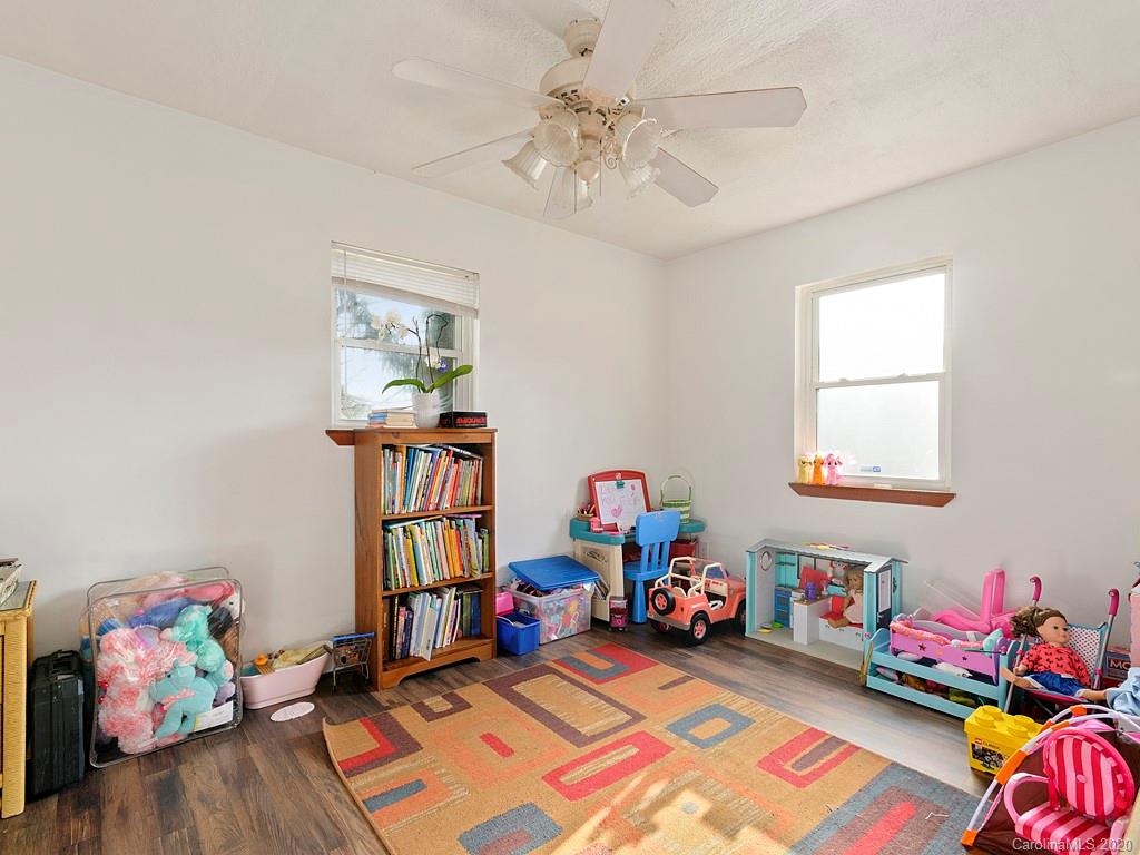 60 Sharptown Road Canton, NC 28716 - Photo 5 of 12 a children room with toys and toys