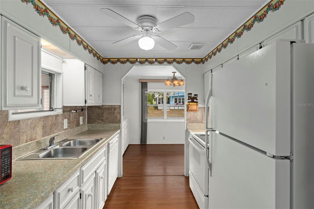 12045 Formosa Street Brooksville, FL 34613 - Photo 22 of 49