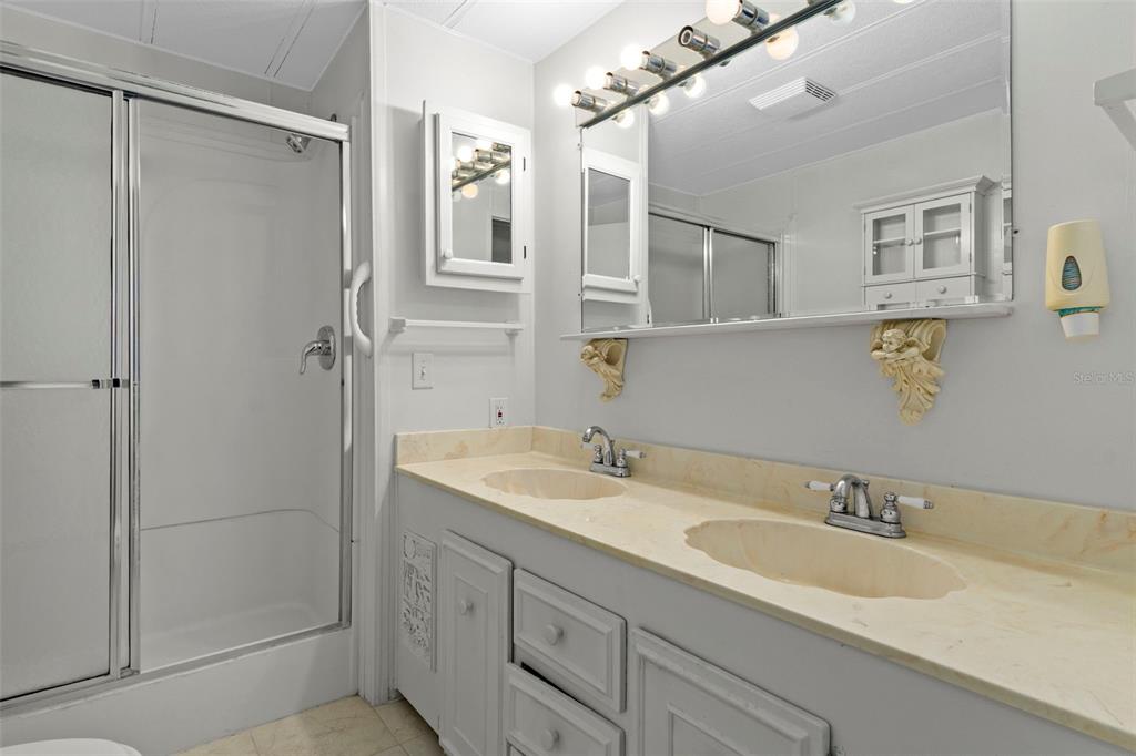 12045 Formosa Street Brooksville, FL 34613 - Photo 35 of 49