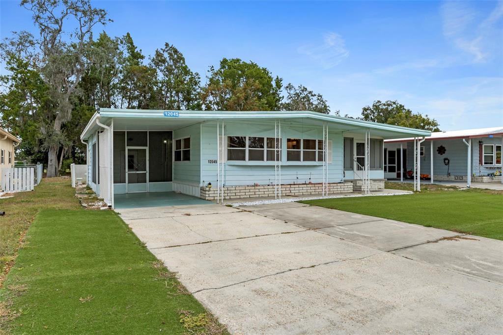 12045 Formosa Street Brooksville, FL 34613 - Photo 10 of 49