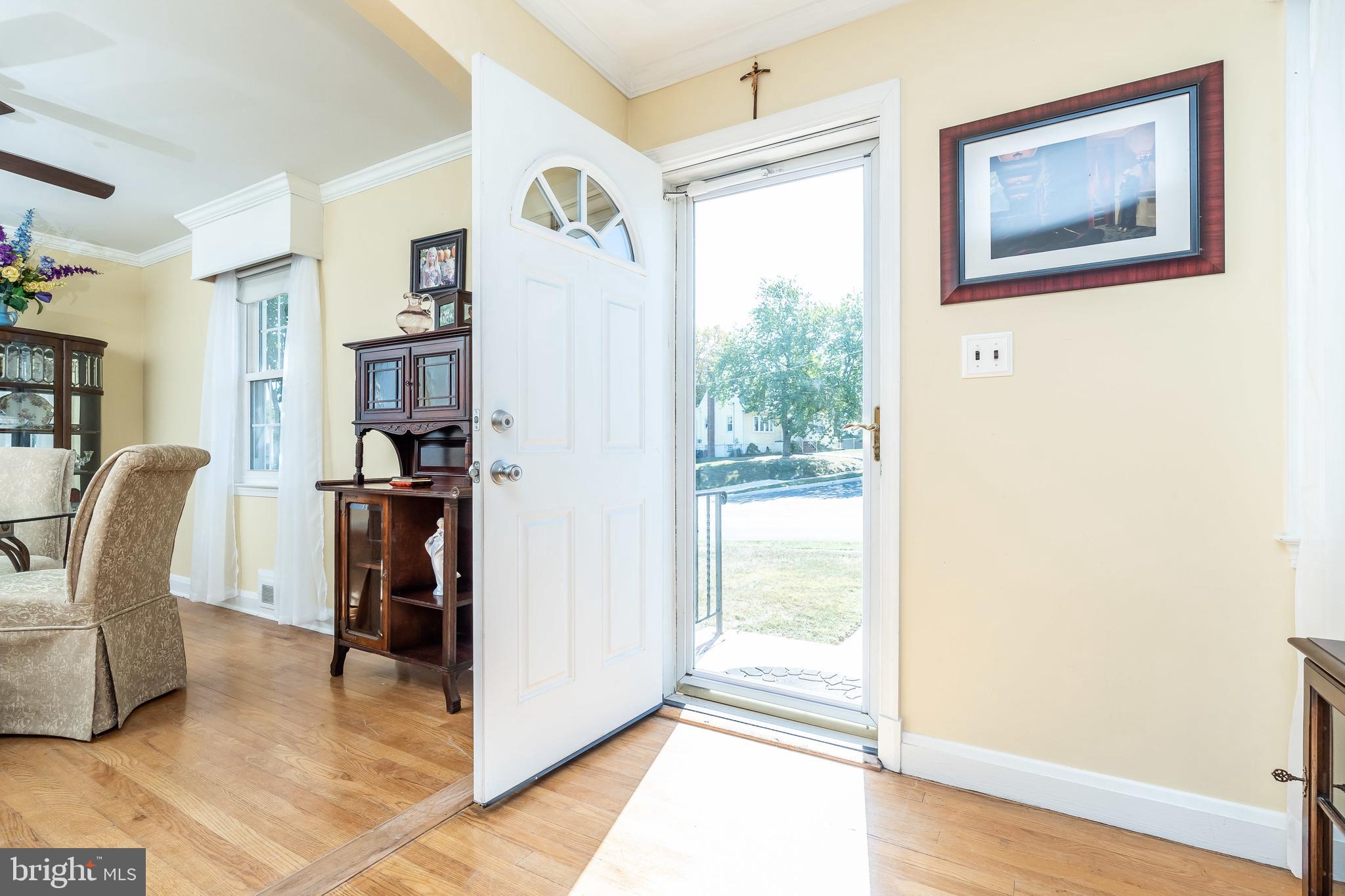1250 June Road Baltimore, MD 21227 - Photo 5 of 42