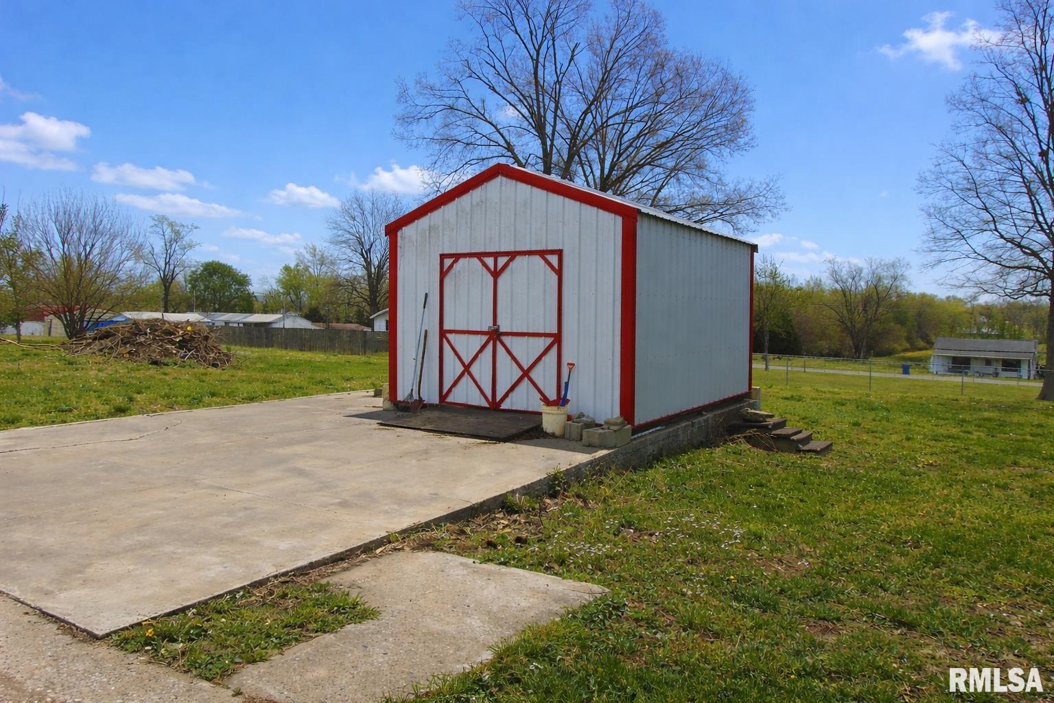 1207 Largent Street Harrisburg, IL 62946 - Photo 18 of 20