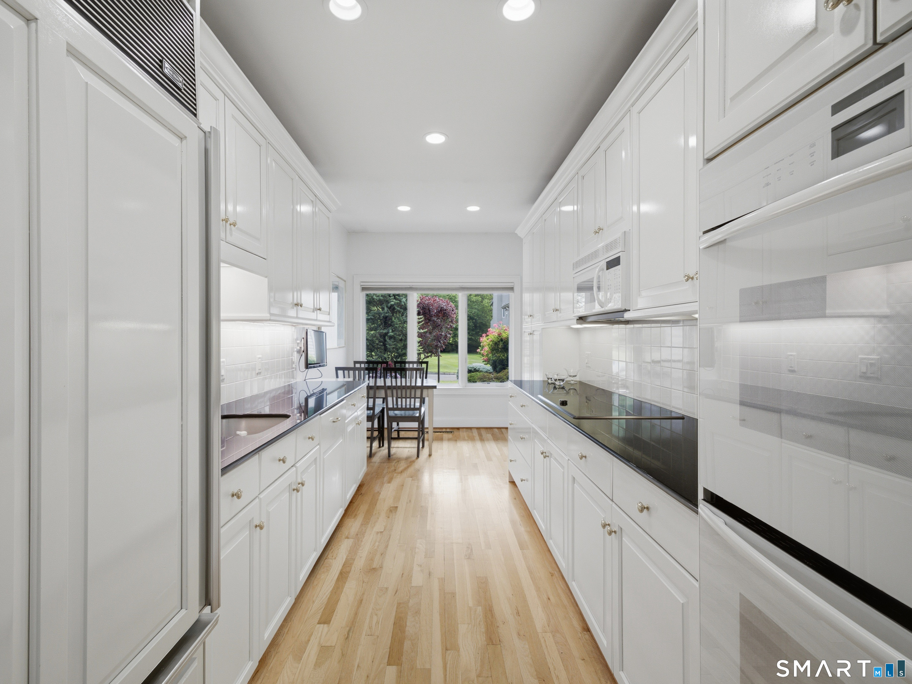 2 Shirecrest, Unit 2 Avon, CT 06001 - Photo 12 of 39